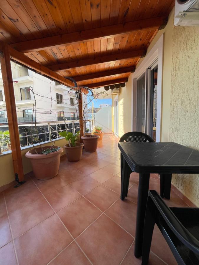 Modern Beachfront Apartments Sarandë Exterior foto